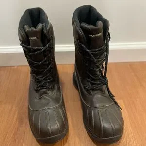 ?wob Mountrek Snow boots, brown, Sz 9 Mountrek | Shoes | Wob Mountrek Snow Boots Brown Sz 9 | Poshmark main image 2